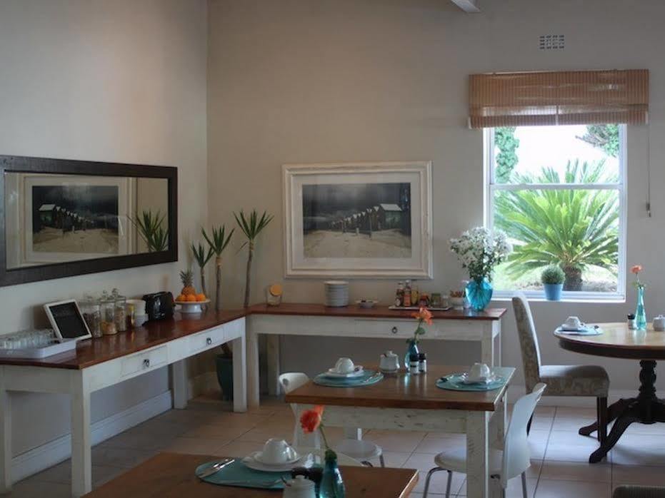 61 On Camps Bay Bed & Breakfast Cape Town Bagian luar foto
